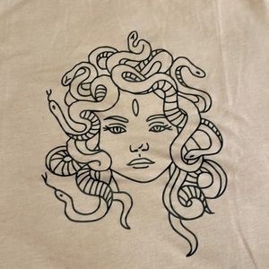 Medusa T-shirt